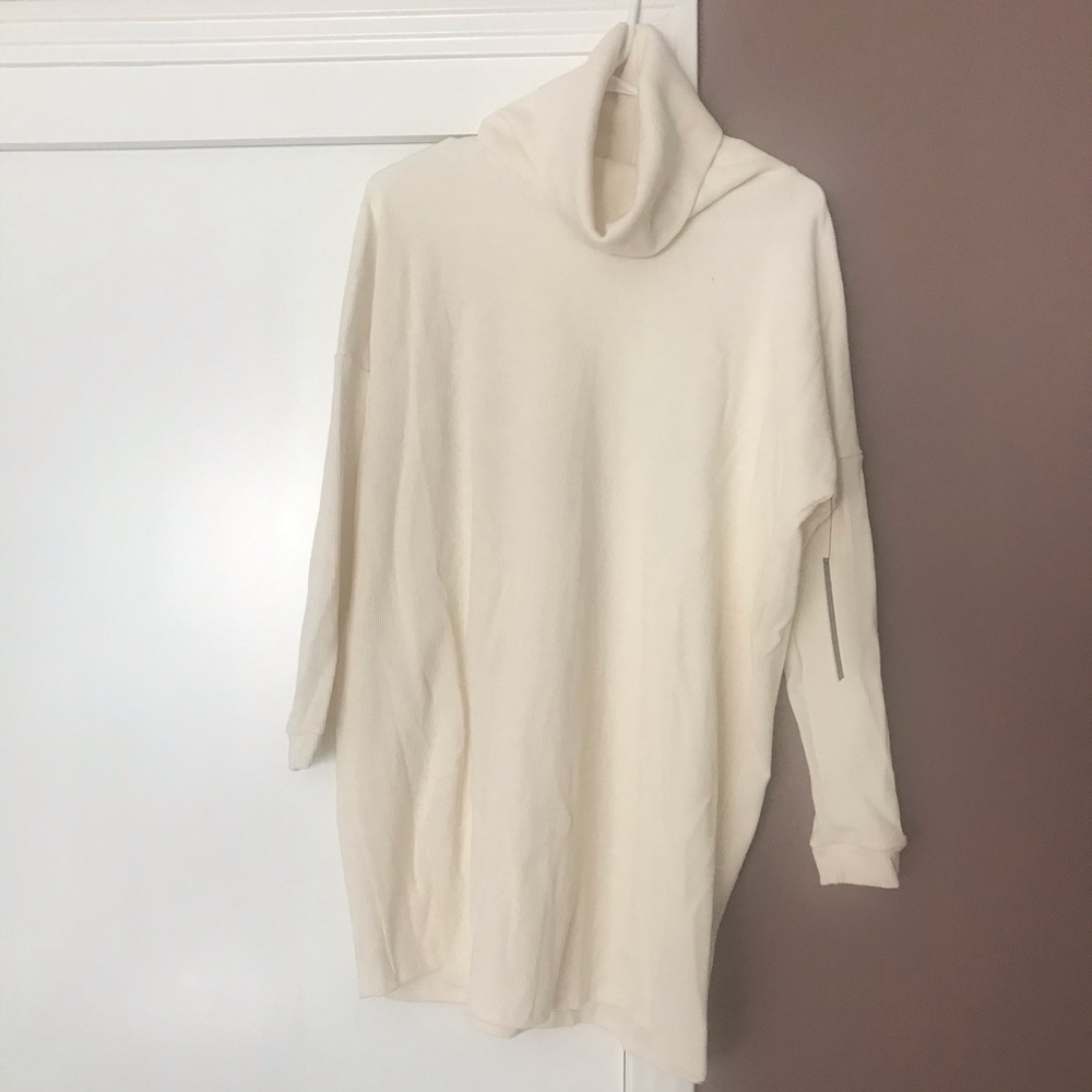 Cream Long Sleeve turtleneck dress - Picture 5 of 9